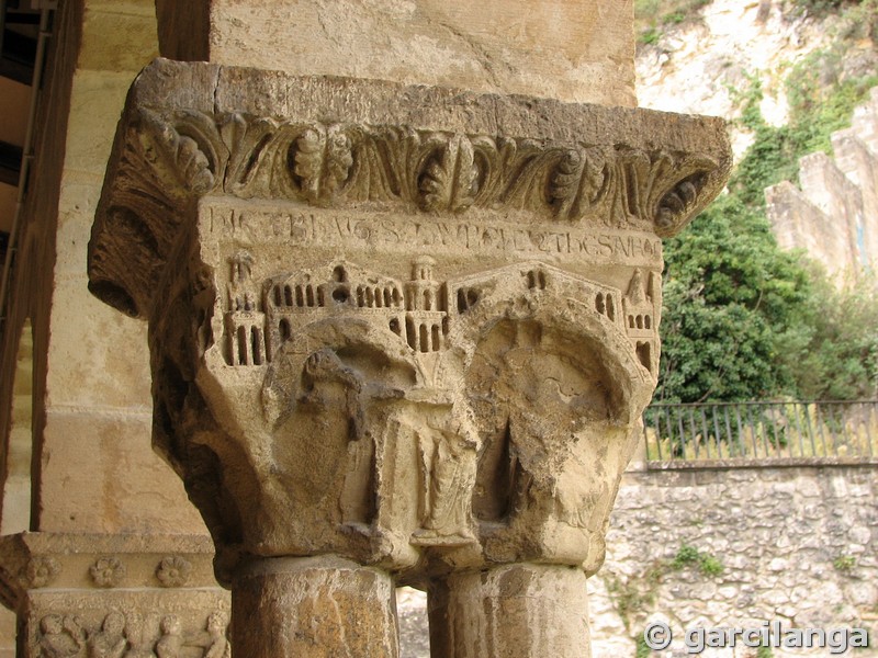 Iglesia fortificada de San Pedro de la Rúa