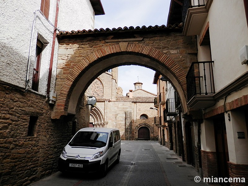 Muralla urbana de Sangüesa