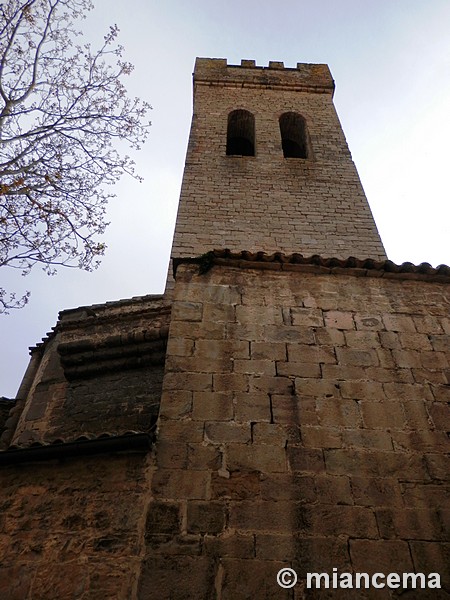 Iglesia fortificada de Santiago