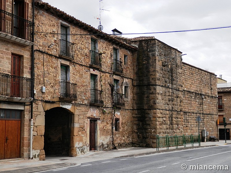 Muralla urbana de Olite