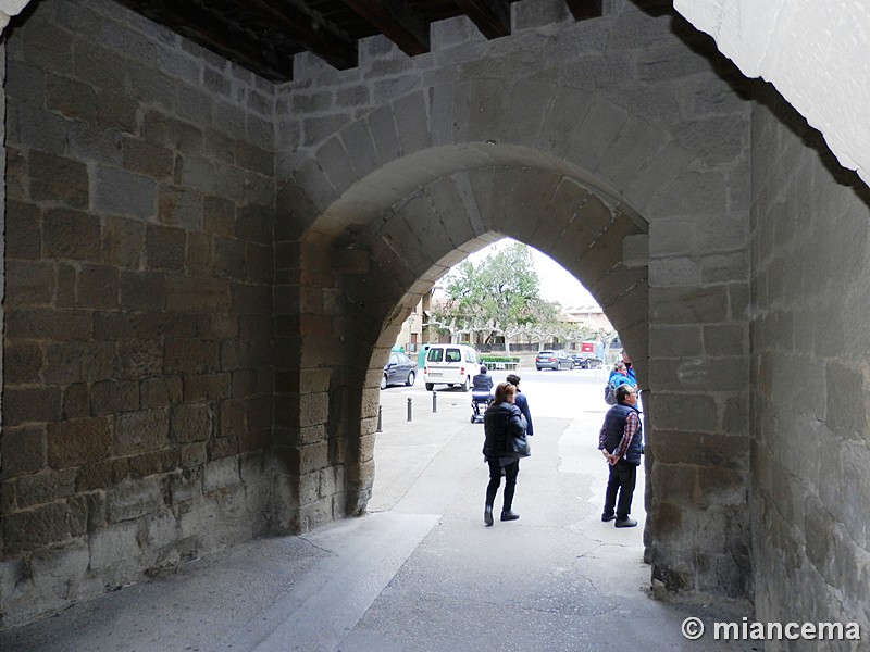 Muralla urbana de Olite