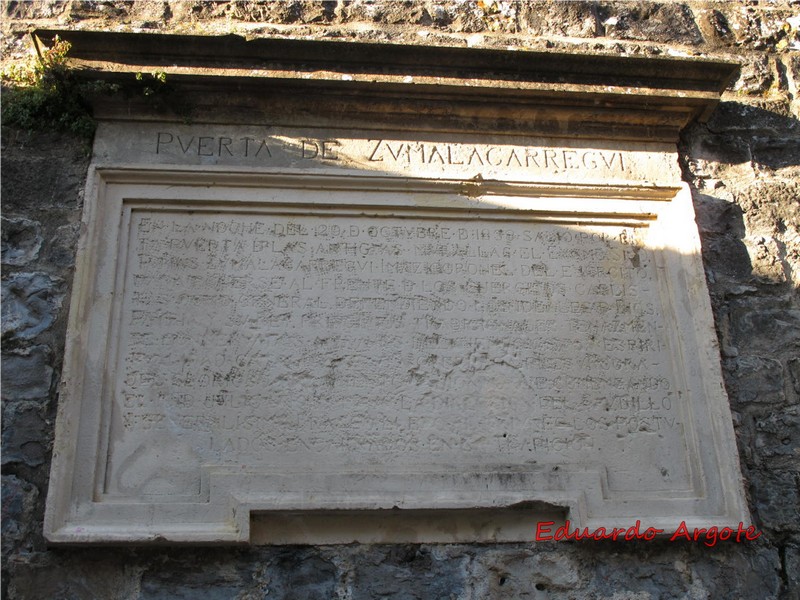 Muralla abaluartada de Pamplona