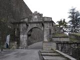 Muralla abaluartada de Pamplona