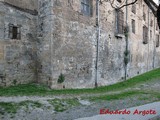 Muralla abaluartada de Pamplona