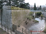 Muralla abaluartada de Pamplona