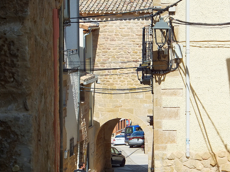 Muralla urbana de Cirauqui