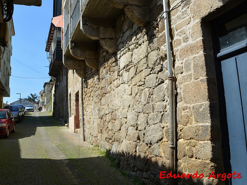 Muralla urbana de Ribadavia