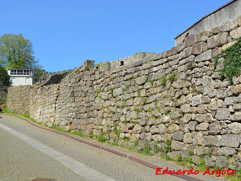 Muralla urbana de Ribadavia