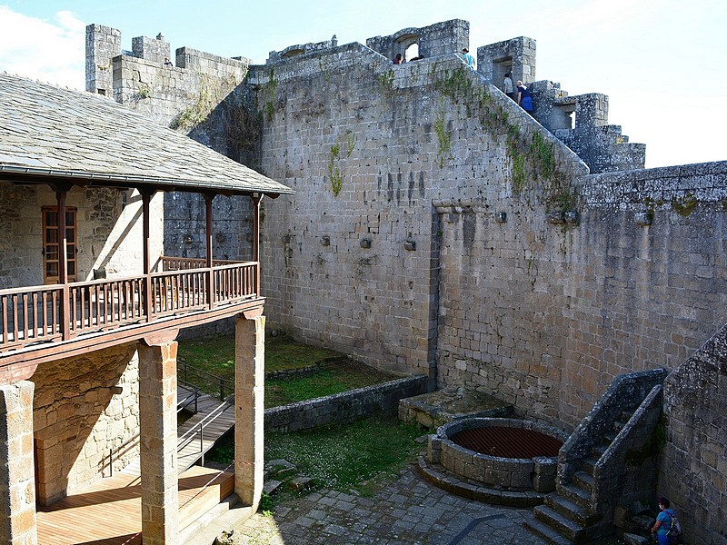 Fortaleza de Castro Caldelas