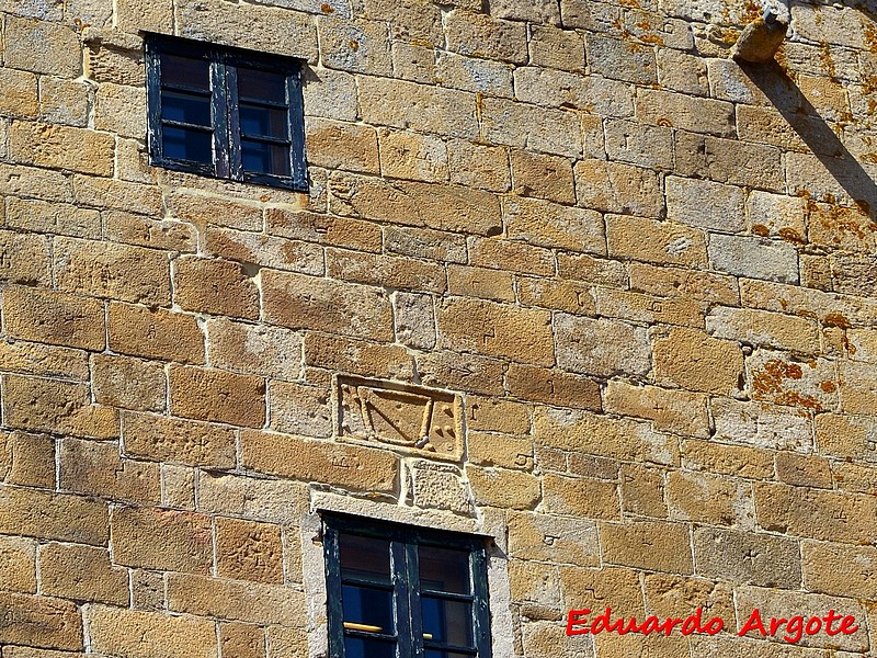 Torre de Vilanova dos Infantes