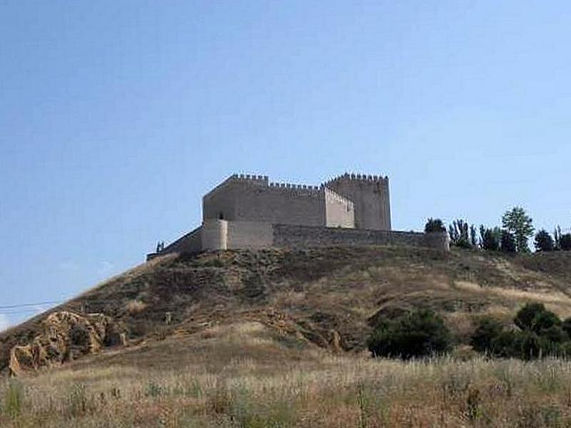 Castillo de Monzón de Campos