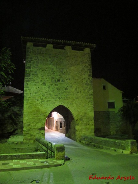 Muralla urbana de Dueñas