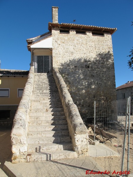 Muralla urbana de Dueñas