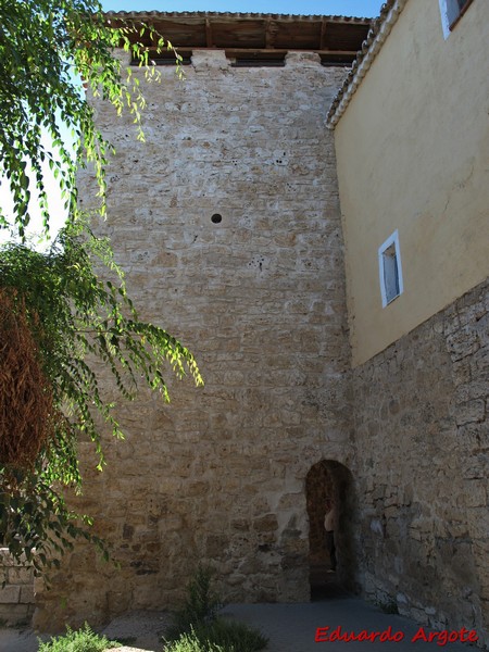 Muralla urbana de Dueñas