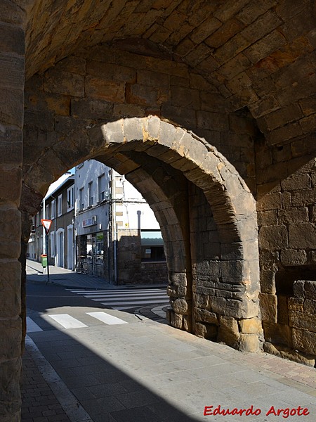 Muralla urbana de Aguilar de Campoo