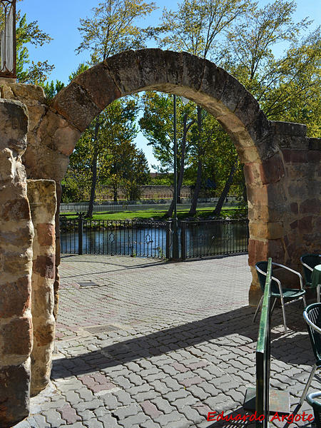 Muralla urbana de Aguilar de Campoo