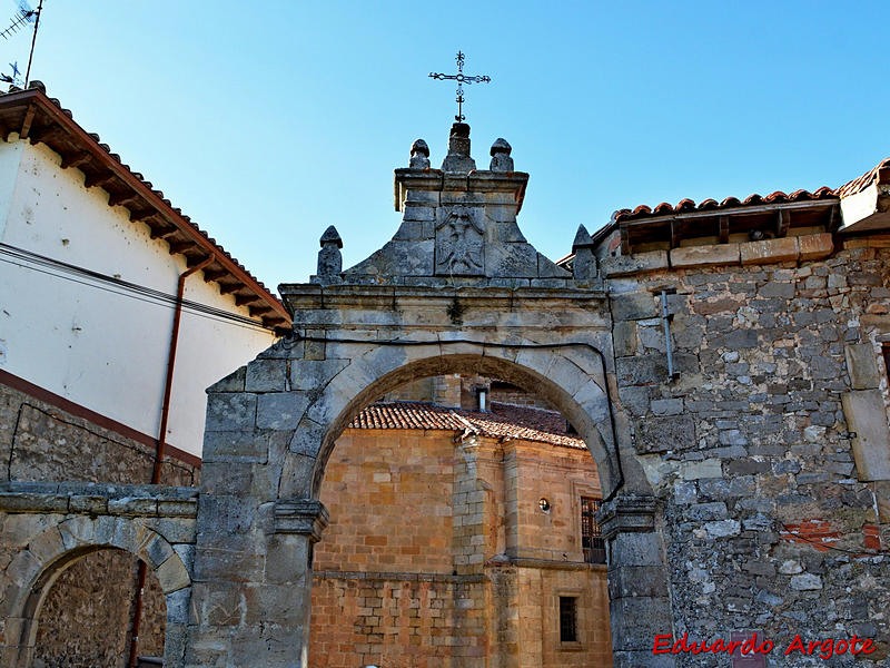 Muralla urbana de Aguilar de Campoo