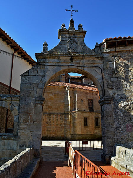 Muralla urbana de Aguilar de Campoo