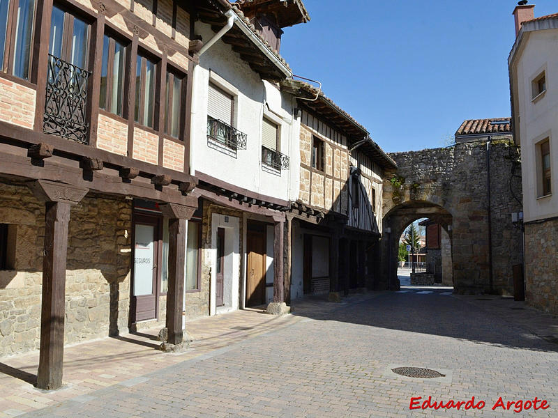 Muralla urbana de Aguilar de Campoo