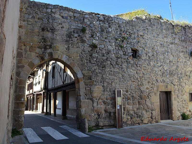 Muralla urbana de Aguilar de Campoo