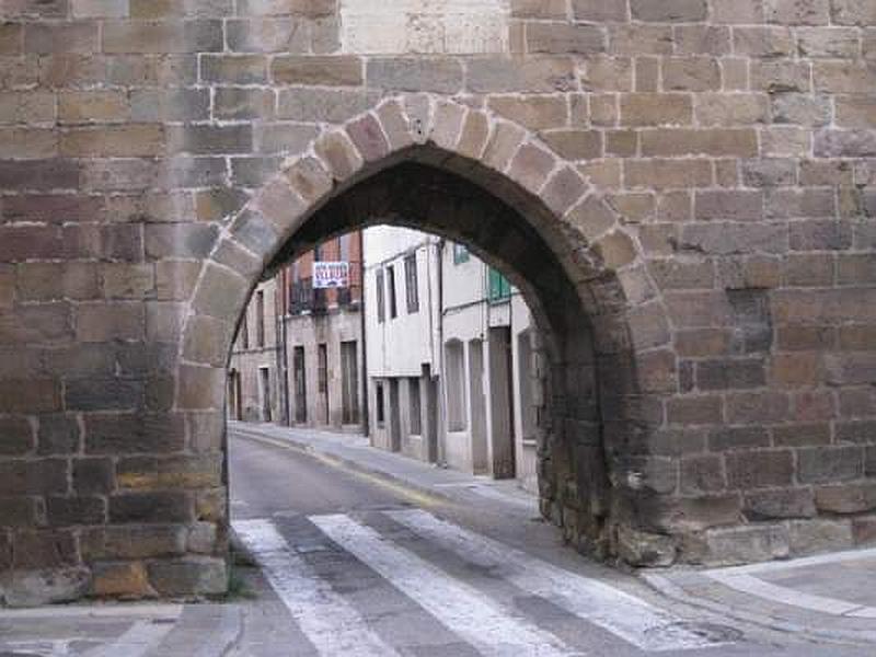 Muralla urbana de Aguilar de Campoo