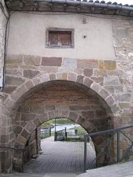 Muralla urbana de Aguilar de Campoo