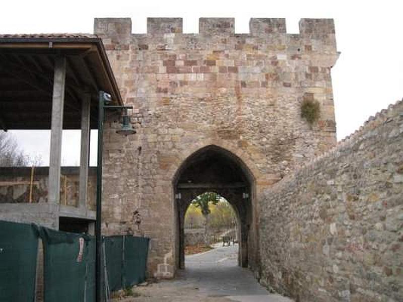 Muralla urbana de Aguilar de Campoo