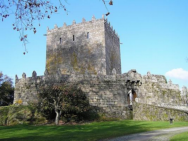 Castillo de Sotomayor