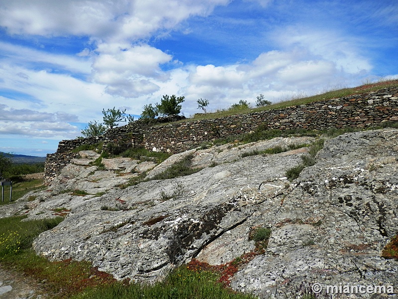 Castillo de Vilvestre