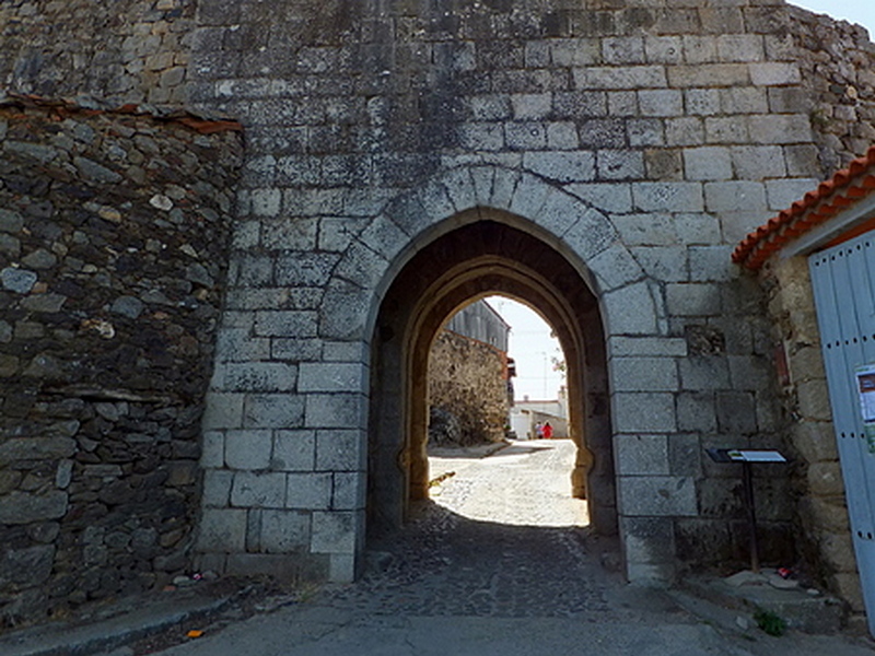 Puerta de Coria