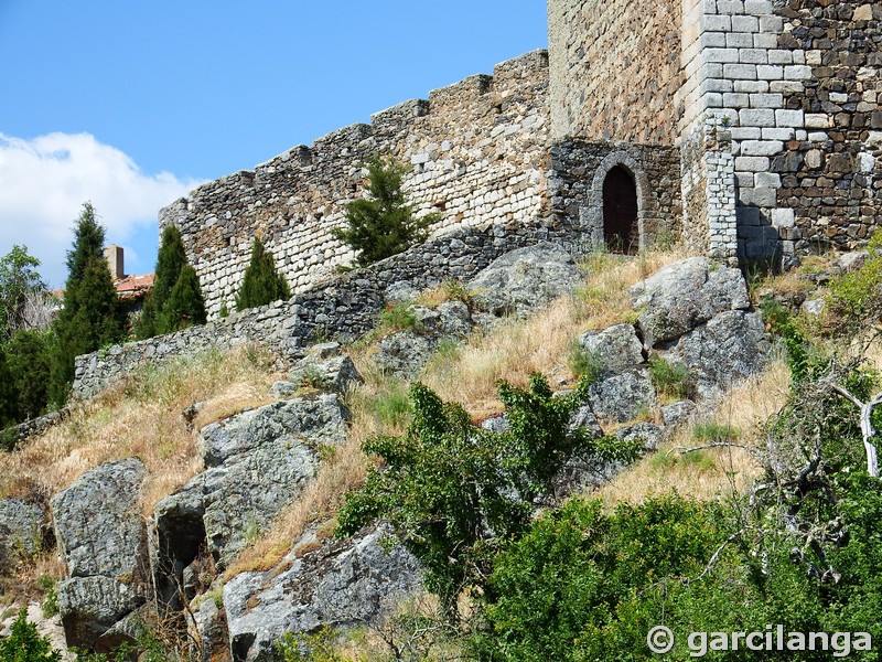 Muralla urbana de Monleón