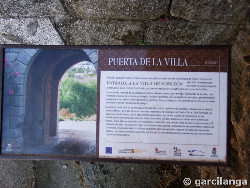 Muralla urbana de Monleón