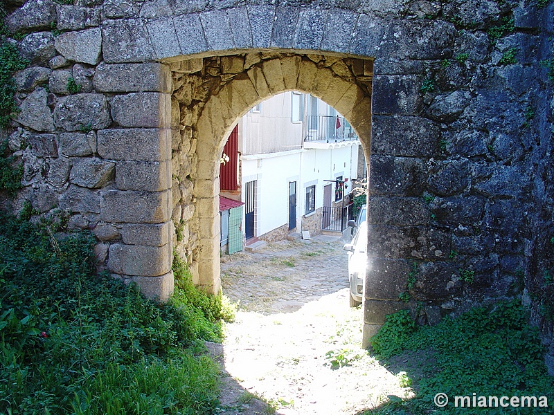 Puerta de San Antón