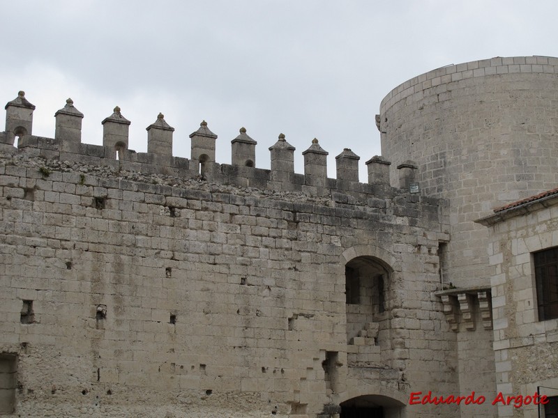 Castillo de los Duques de Alburquerque