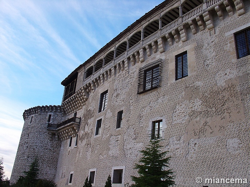 Castillo de los Duques de Alburquerque