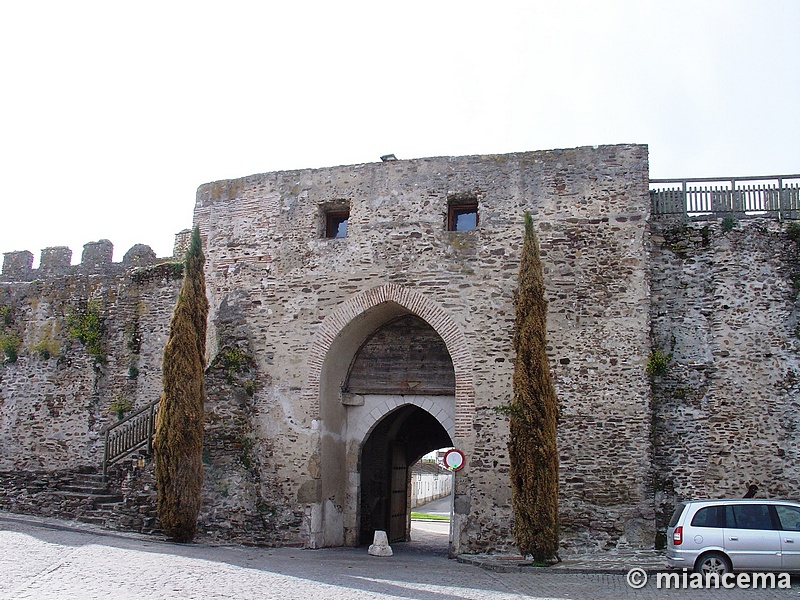 Puerta de la Villa