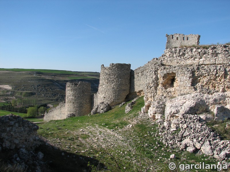 Muralla urbana de Fuentidueña