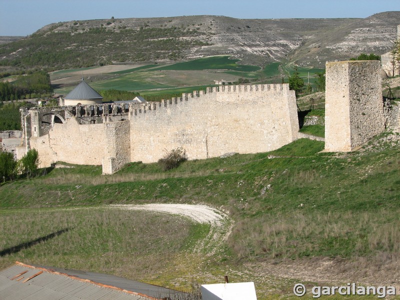 Muralla urbana de Fuentidueña