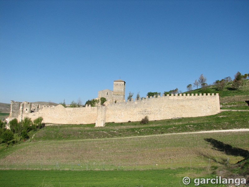 Muralla urbana de Fuentidueña