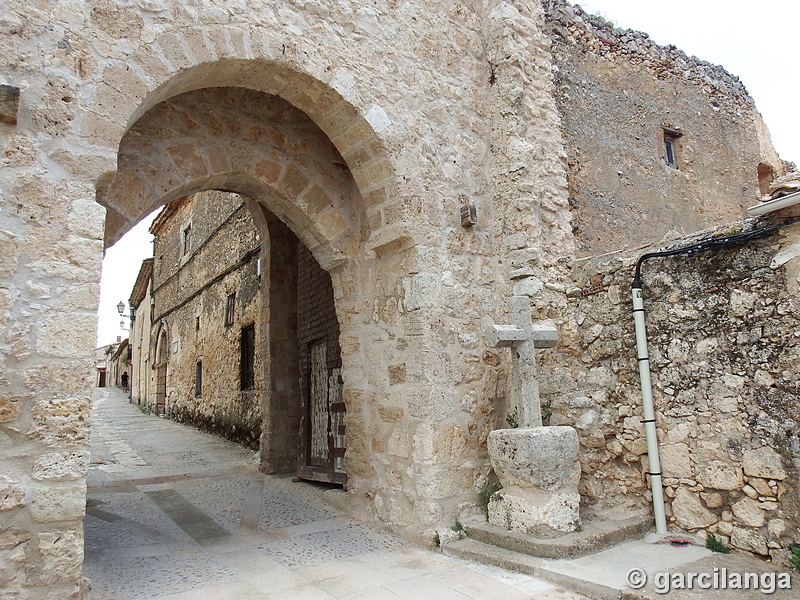 Puerta de la Villa