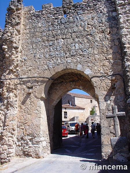 Puerta de la Villa