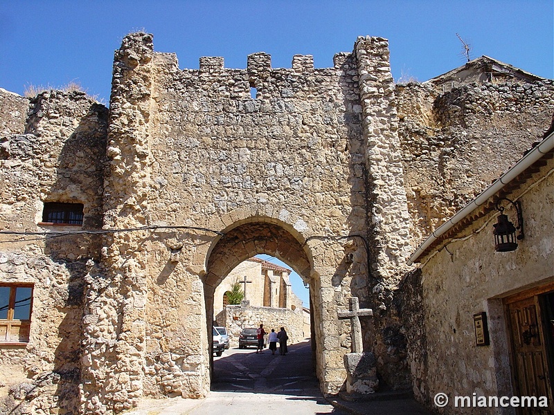 Puerta de la Villa