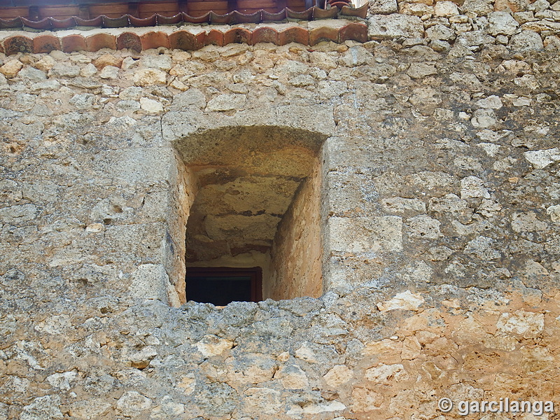 Muralla urbana de Maderuelo