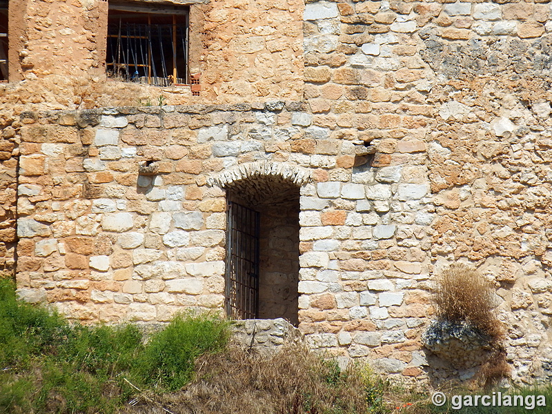 Muralla urbana de Maderuelo