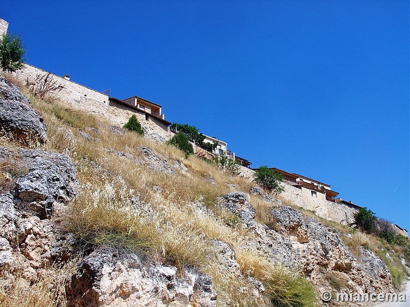 Muralla urbana de Maderuelo