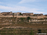 Muralla urbana de Maderuelo