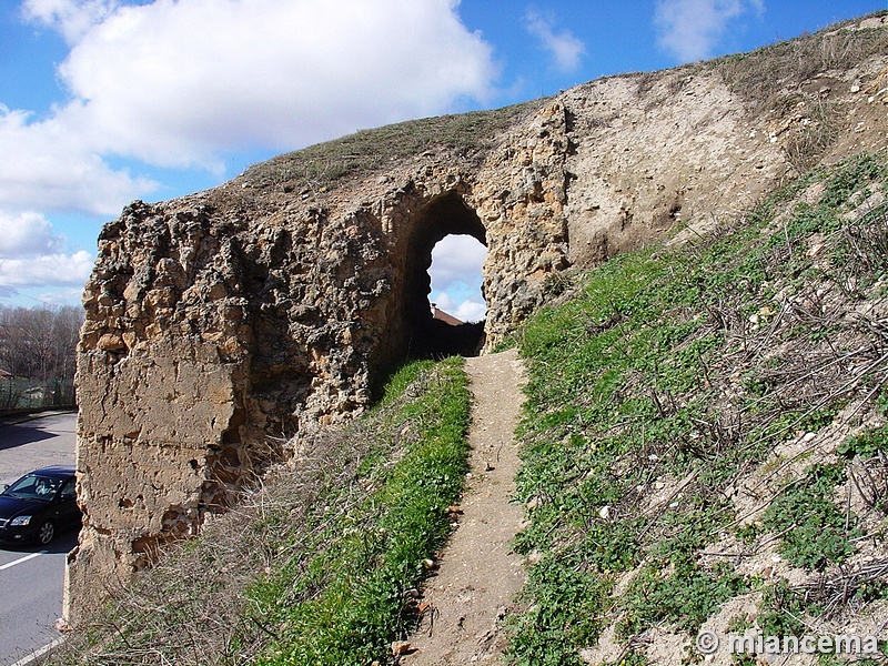 Muralla urbana de Turégano