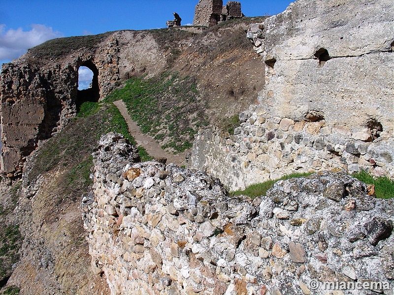 Muralla urbana de Turégano