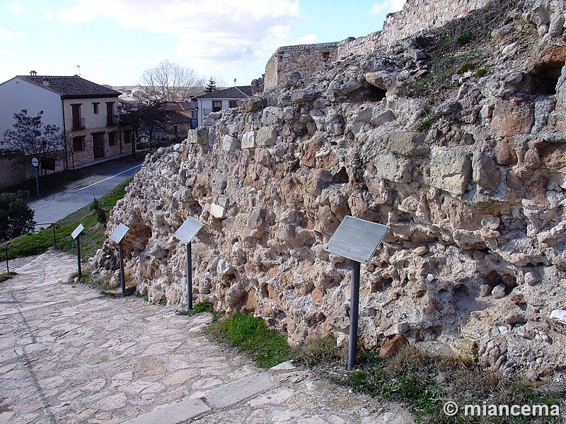 Muralla urbana de Turégano