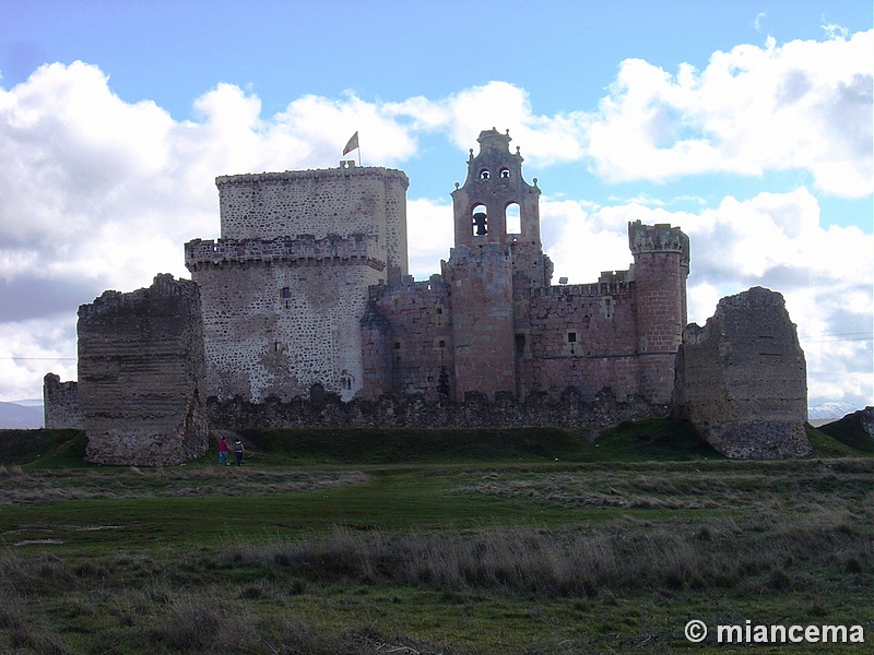 Muralla urbana de Turégano